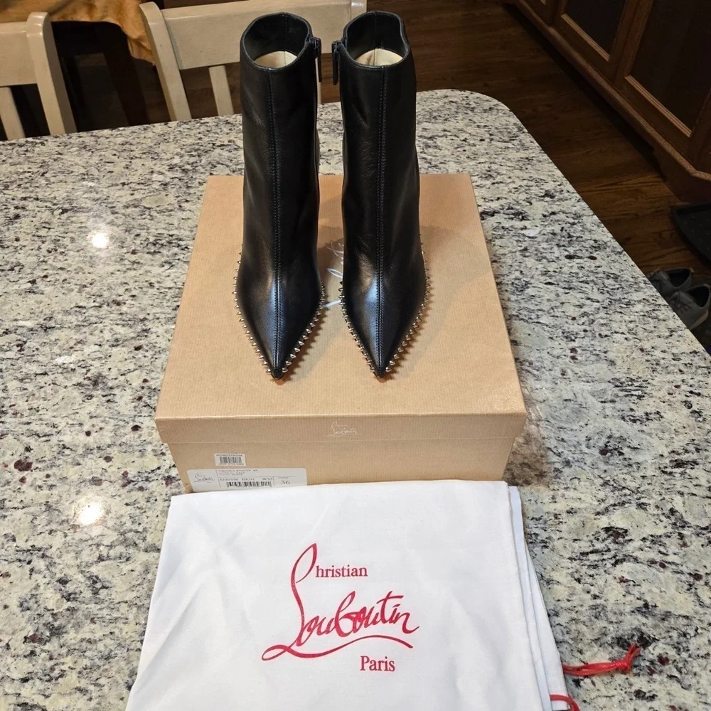 NEW Christian Louboutin Vidura Black Leather Studded Ankle Booties Size 36